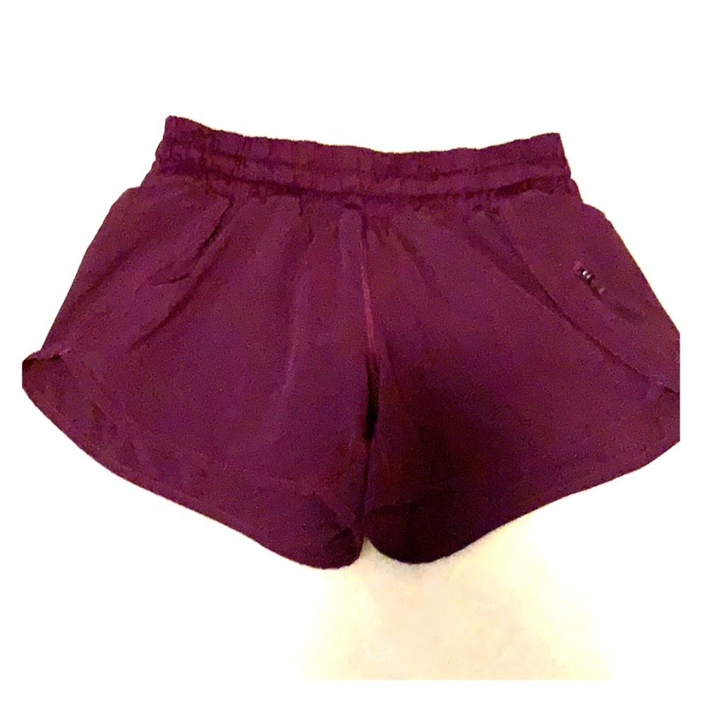 Lululemon tracker shorts
